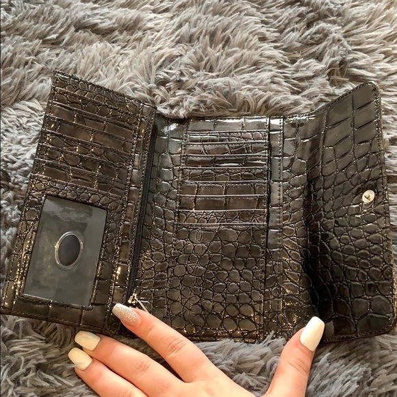 Guess wallet - Picture 2 of 2